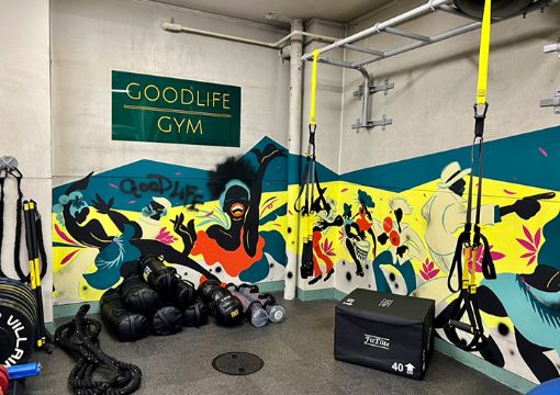 津田沼店の風景