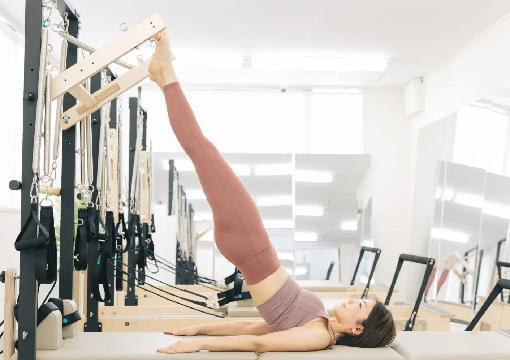 女性専用マシンピラティススタジオPilates Mee（ピラティスミー）神楽坂・飯田橋店レッスン風景