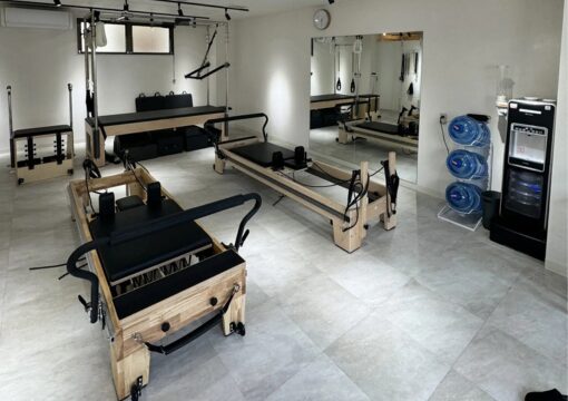 ピラティススタジオ luluto（ルルト）武蔵小杉店 キャデラック リフォーマー チェアの様子