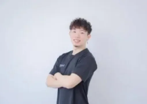 小林トレーナー