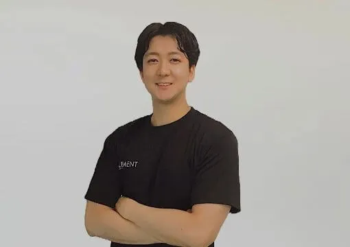 関野トレーナー