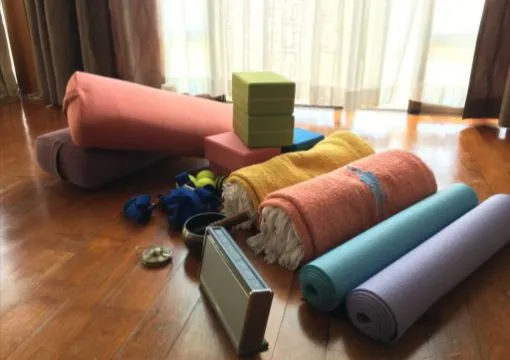ヨガ器具