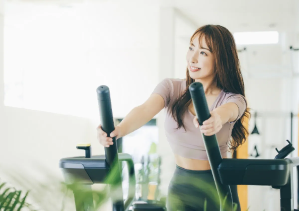30代・40代女性必見！ジムで美ボディを手に入れるメリットと習慣化のコツ アイキャッチ
