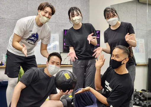 GOODLIFE GYM（グッドライフジム）中野野方店のトレーナーと利用者