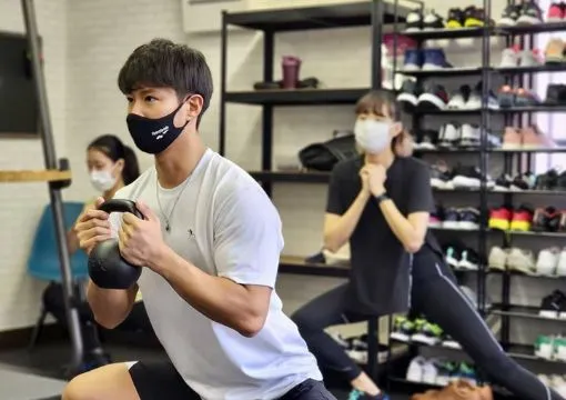 グットライフジム台東入谷店のトレーニング風景