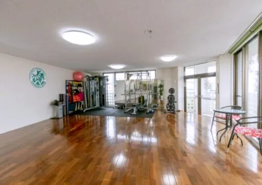 サワキジムの内観01