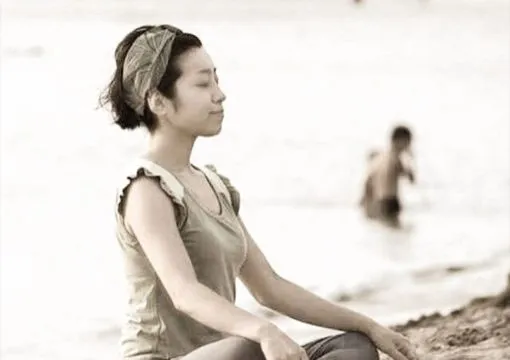 ヨガトレーナーのアイさん