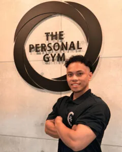 トレーナーの針生 ジョンピーター(はりう じょんぴーたー)