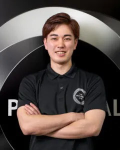 トレーナーの熊谷 研哉(くまがい けんや)