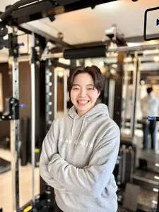 トレーナーの西郡麻衣（にしごおり まい）