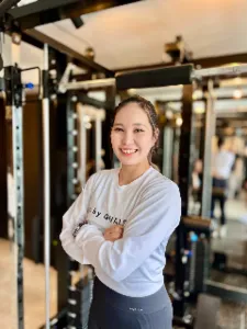 トレーナーの武井 優宥花（たけい ゆうか）