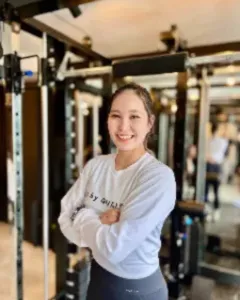 トレーナーの武井 優宥花（たけい ゆうか）