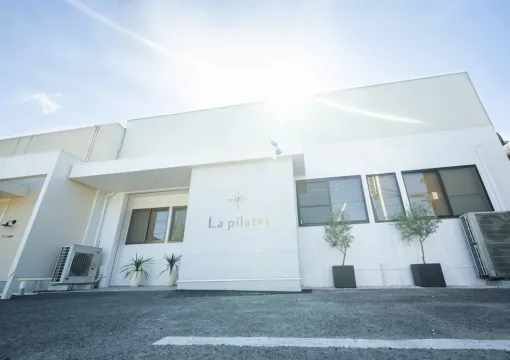 ラピラティス高松店の外観