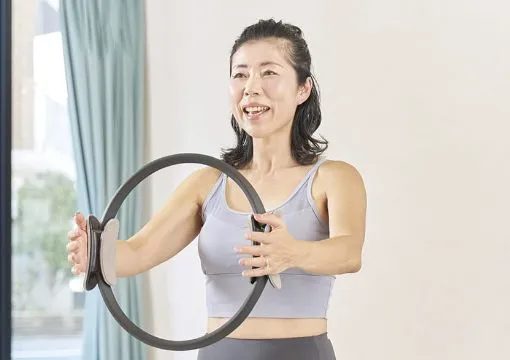 ピラティスミラーのインストラクターMIKAさん