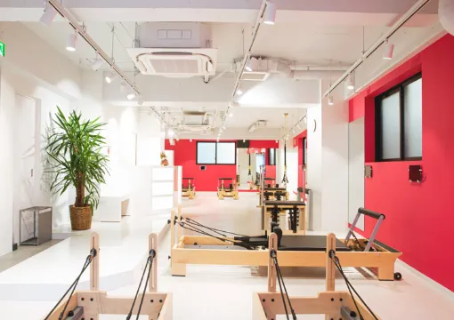 アーバンクラシックピラティス旗の台店